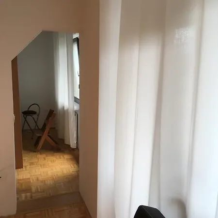 Ostanak kod kuće Jut Homestay Ljubljana